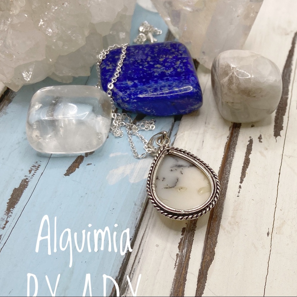 Dendritic white opal drop sterling silver gemstone necklace - Picture 2 of 3